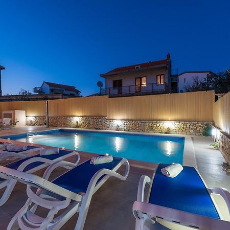 Apartments Pralija Zaboric Luaran gambar