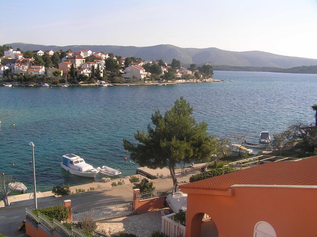 Apartments Pralija Zaboric Luaran gambar