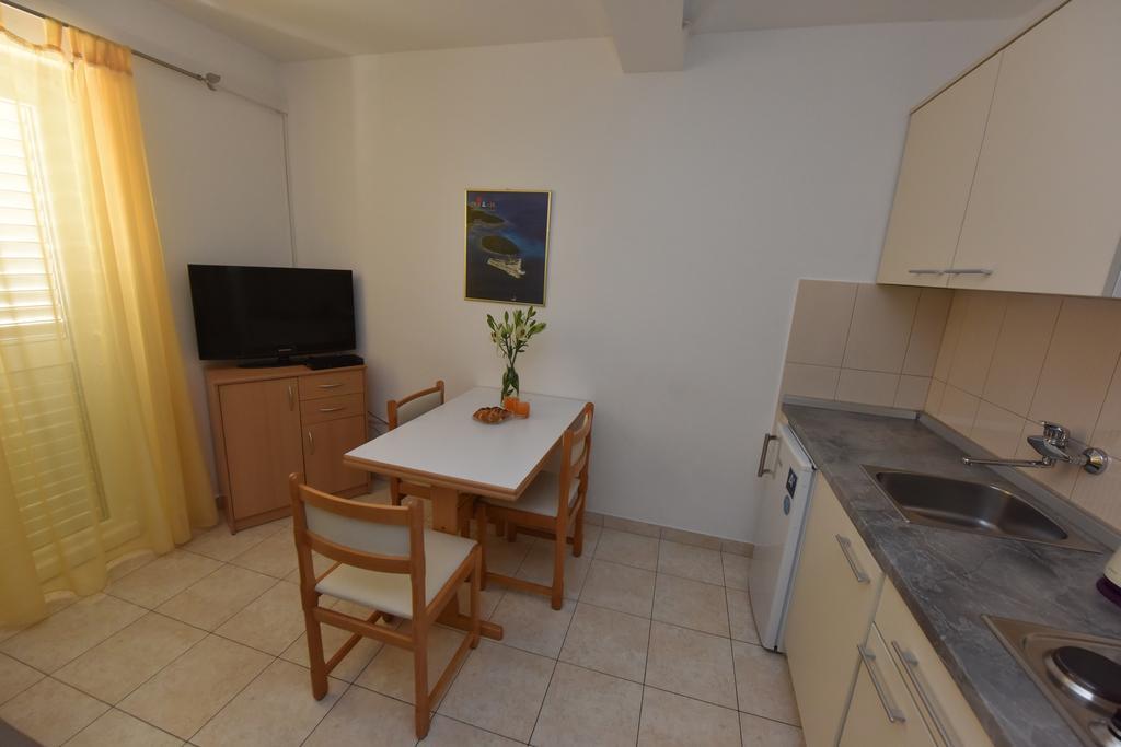 Apartments Pralija Zaboric Luaran gambar